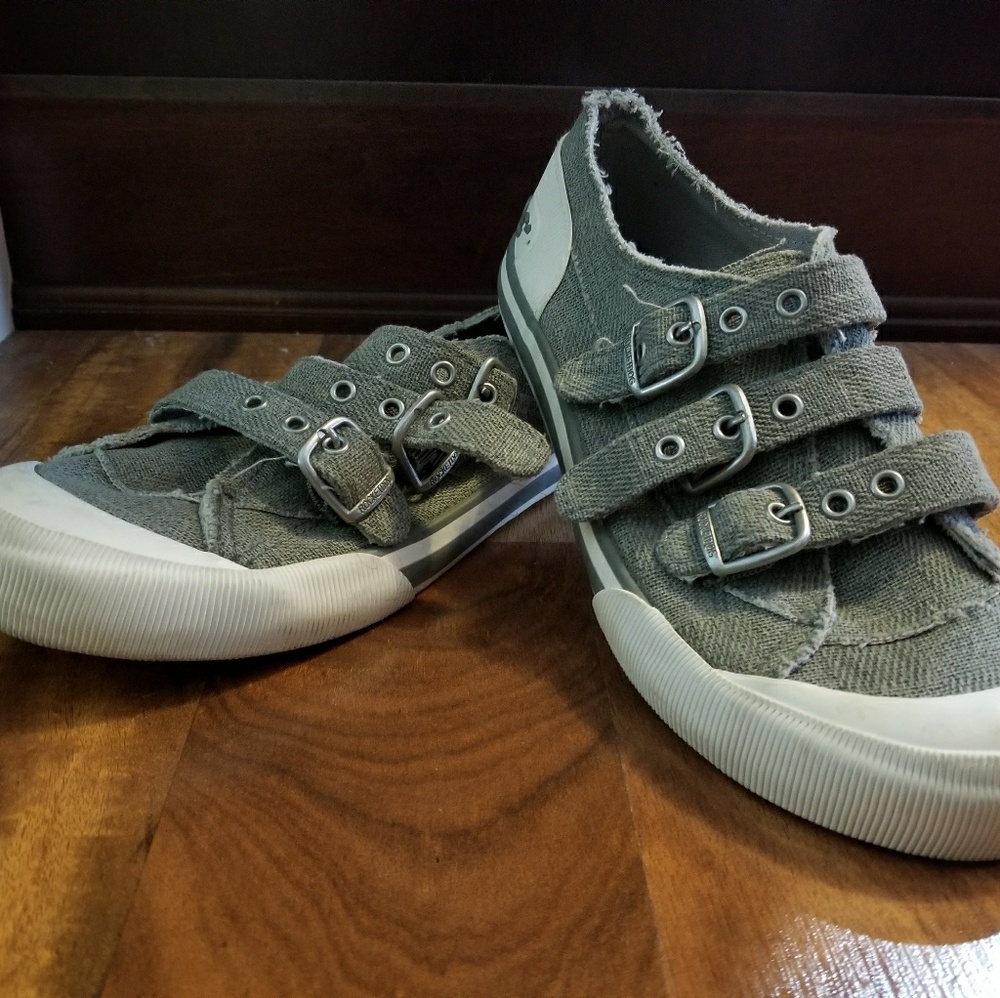 Rocket Dog shoes